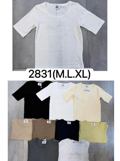 Футболка женская  Упаковка один цвет 3 размера M-L-XL/чёны/кофе/кремовый /беля